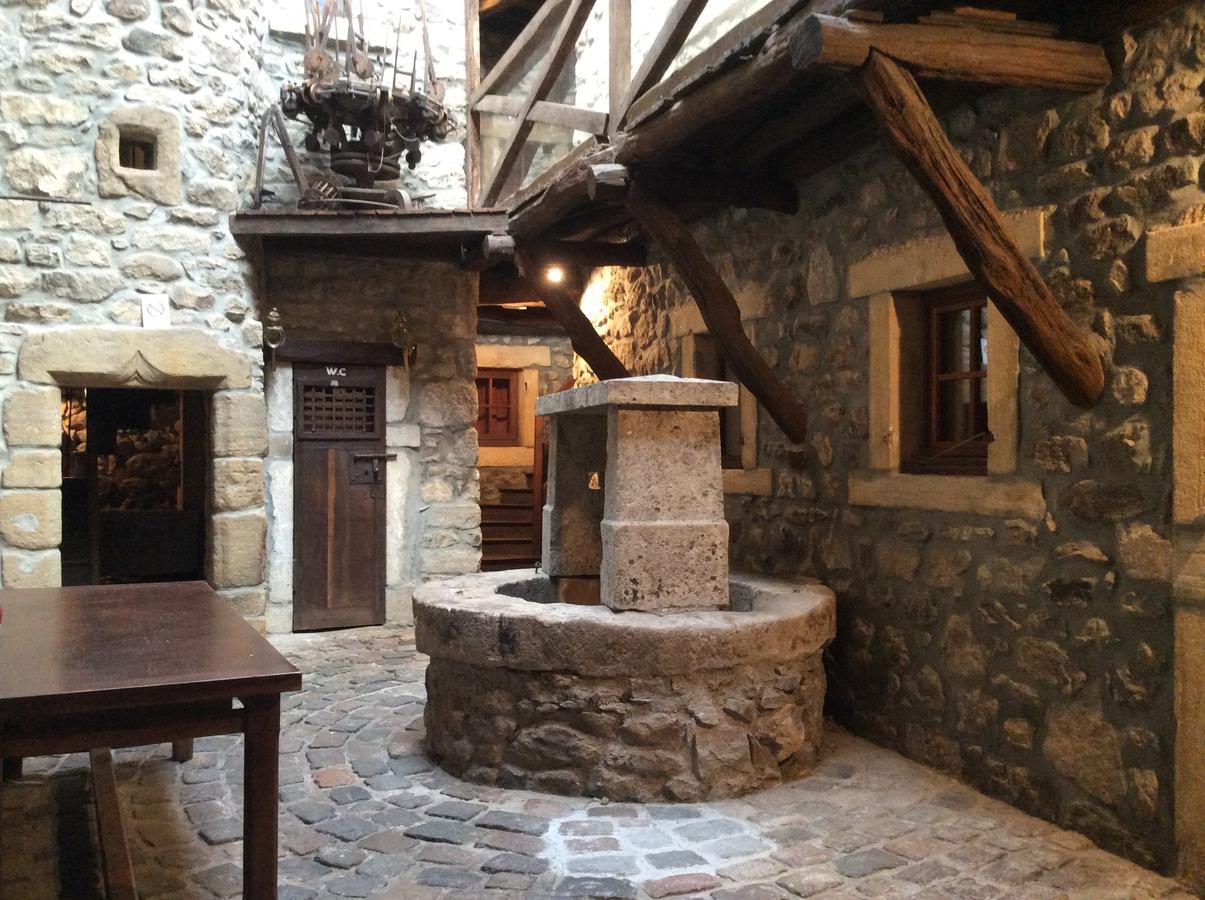 Aux Prisons De Montagny Bed and Breakfast Montagny  Eksteriør billede
